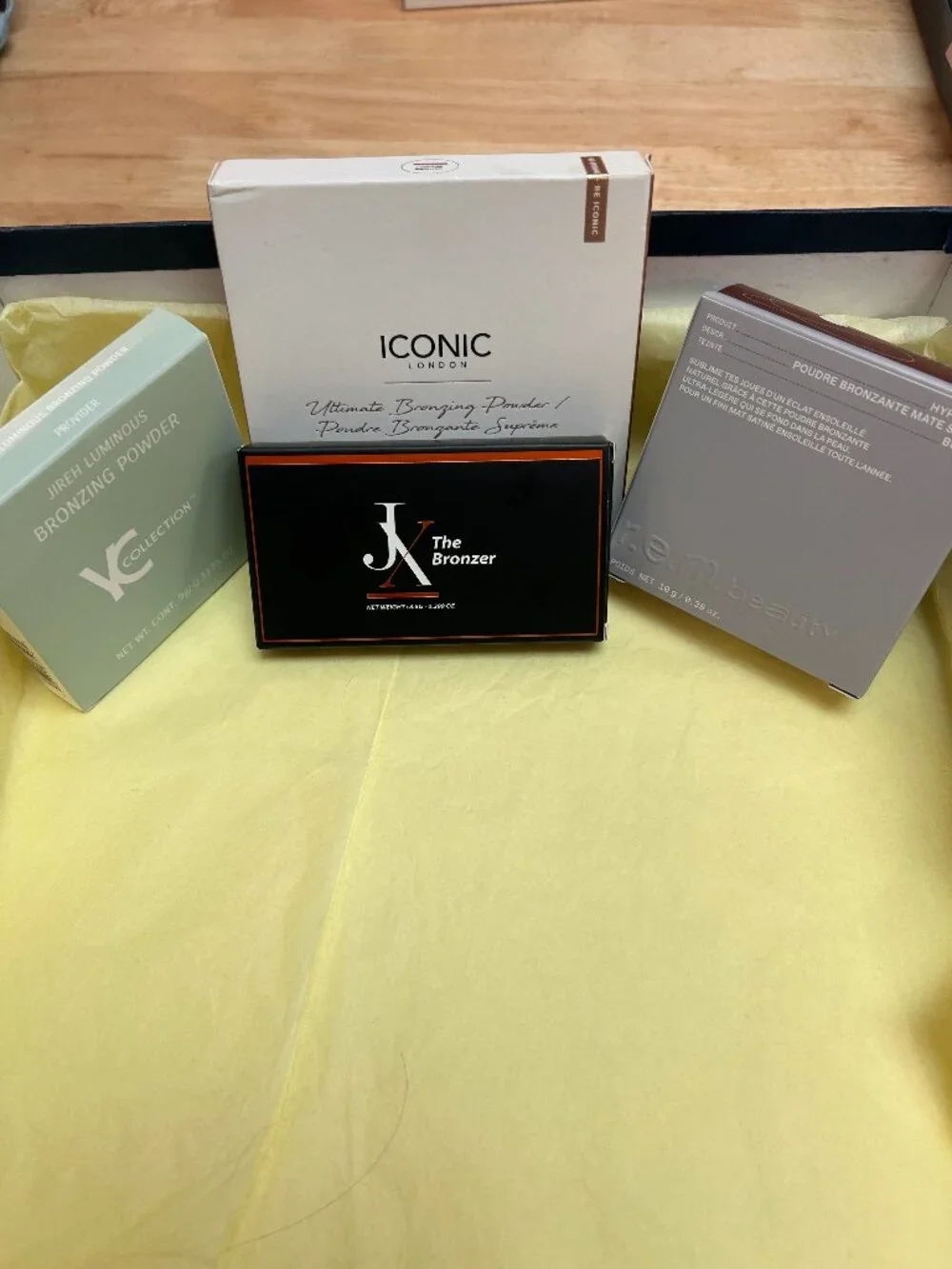 ALL BNIB - bundle of 4 luxury bronzing powders (Iconic London and others)!